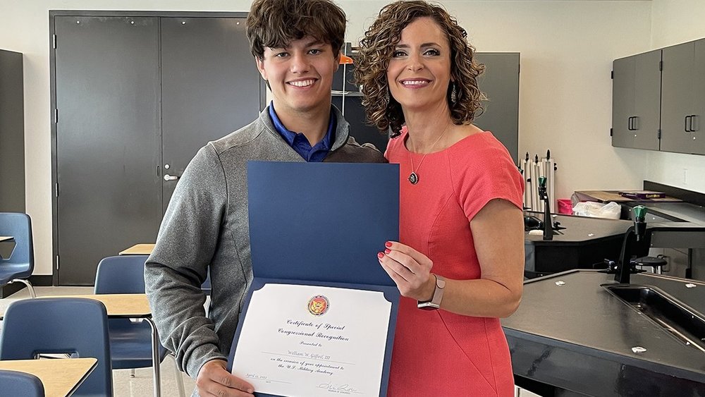 La. congresswoman honors West Feliciana High student accepted into West Point