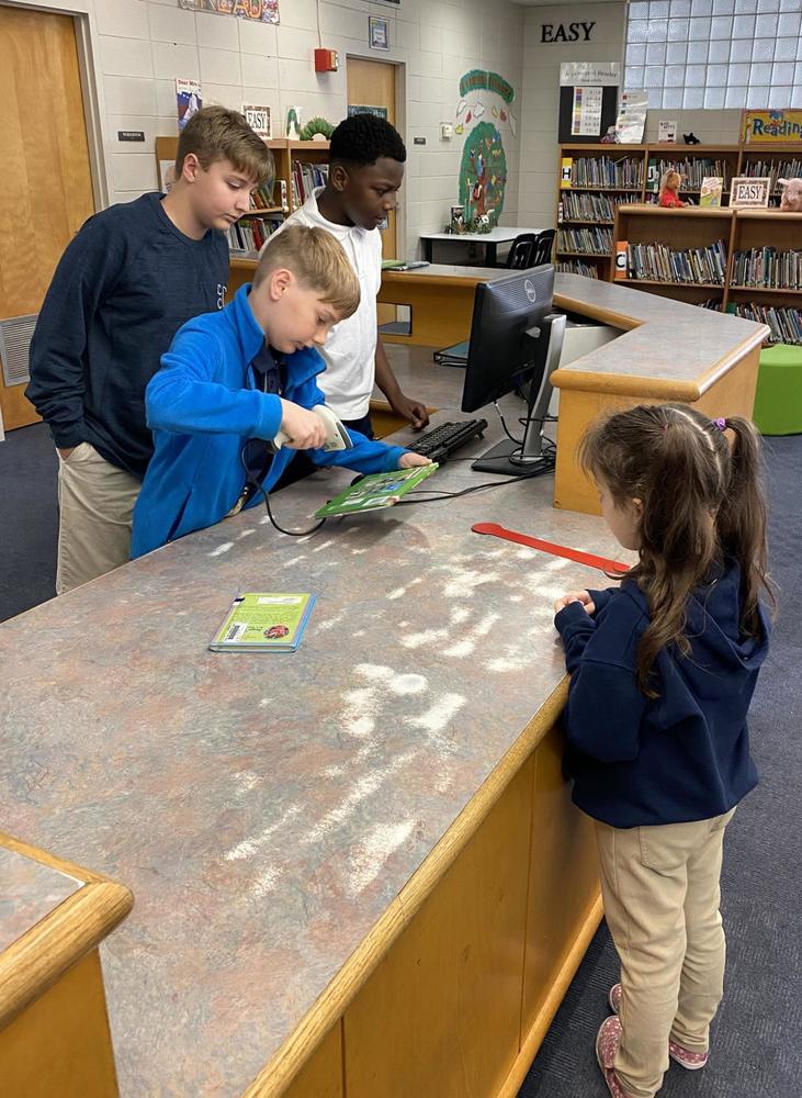 Bains Elementary School students find leadership opportunities in the library