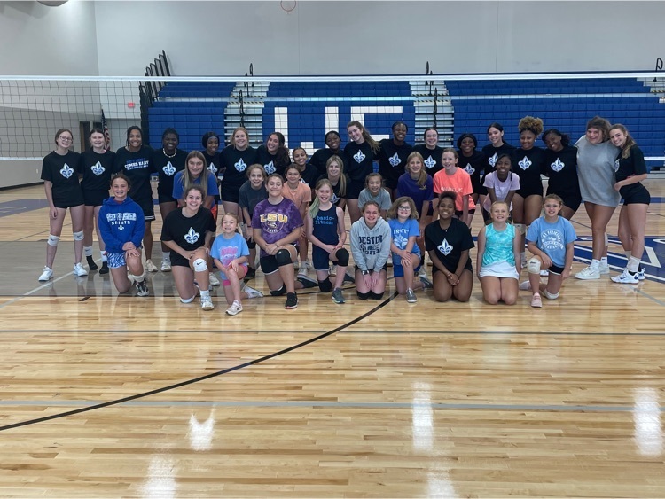 2022 Volleyball Clinic Group Photo
